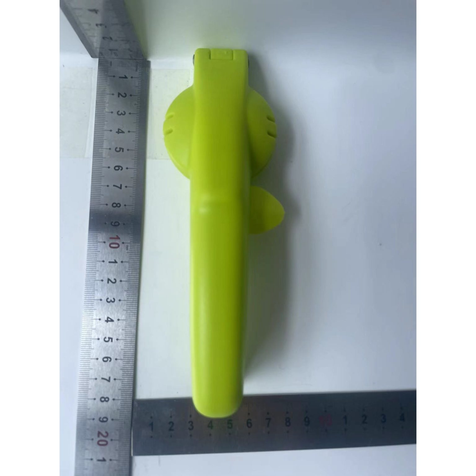 Dispozitiv de spart nuci si castane , ABS si otel, 17.5 x 5.5 x 5 cm, usor de utilizat, verde - Image 3