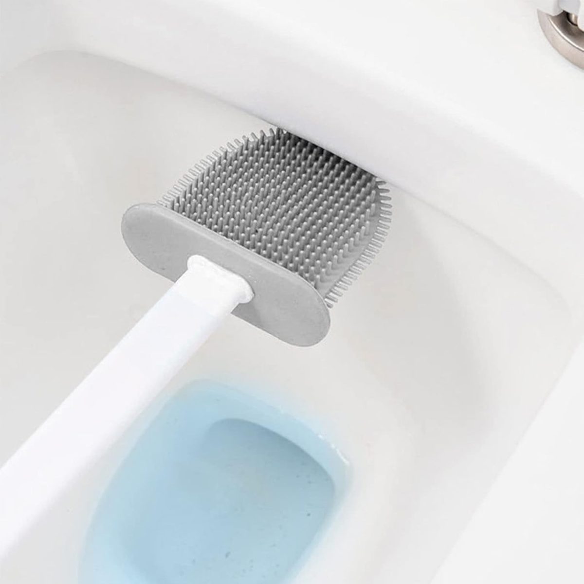 Set 3 Perii Toaletă din Silicon cu Cap Flexibil și Suport de Perete – Gri/Alb - Image 3